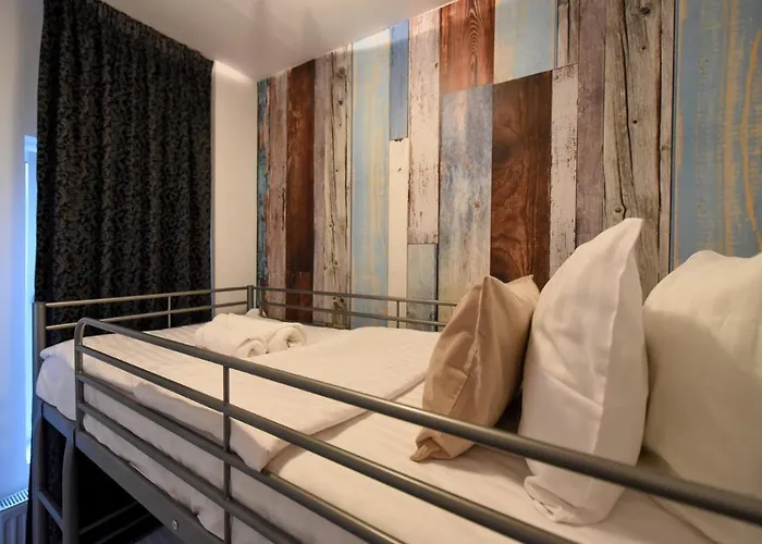Discover Comfort: Charming & Spacious Apartment In The Old Town Bucureşti